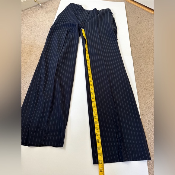 NWT Tommy Hilfiger Navy Stripes Flat Front Pant Size 6 - Picture 10 of 10